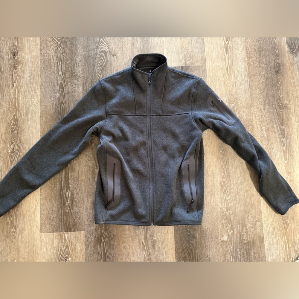 Arc’teryx Covert Cardigan Men’s Small Gray